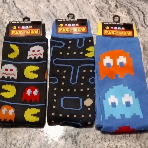 Pac-Man Themed Crew Socks Set - Picture 1 of 2